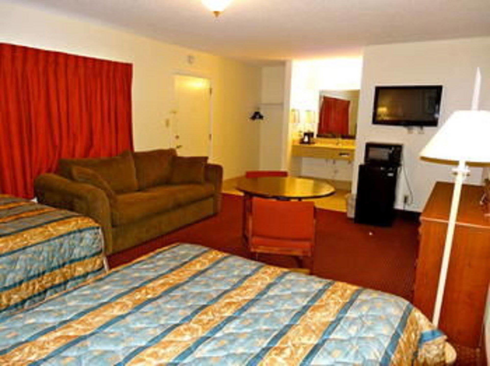 The Whispering Pines Motel- Whitestone White Stone Exterior foto
